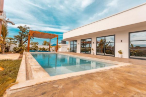 Villa Aura